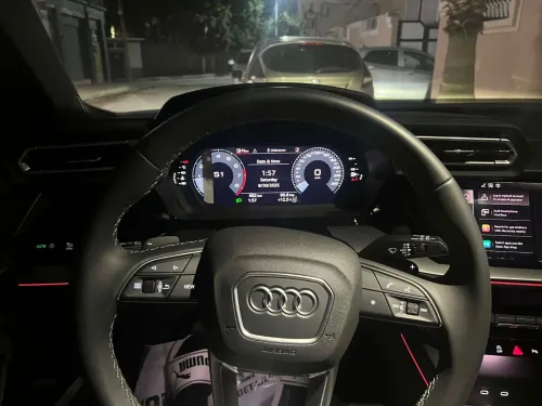 Audi A3 Sportback 2025 Flying spur Edition Premium 