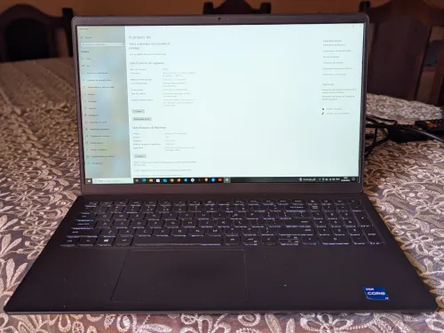 Dell Vostro 3510 Inte i7 core 11 Gen