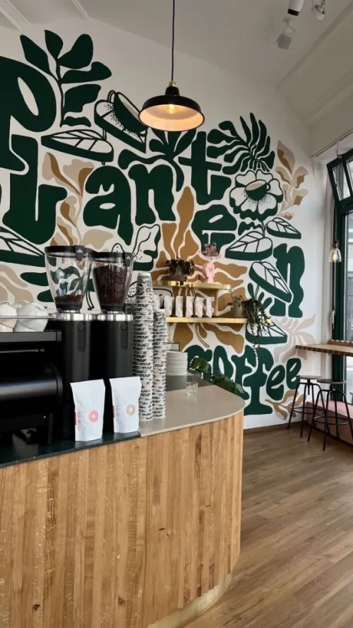 Dessinateur mural رسام جداريات