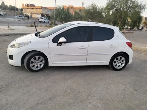 Peugeot 207 2012 