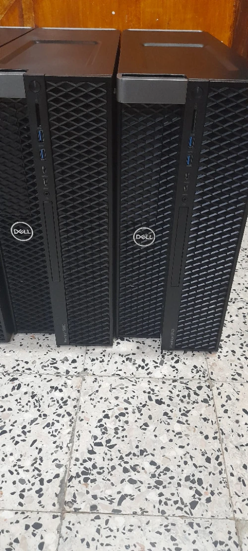 station de travail Dell Precision 5820 Tour Intel XEON W-2235 ram 32 gb quadro rtx 4000 08gb