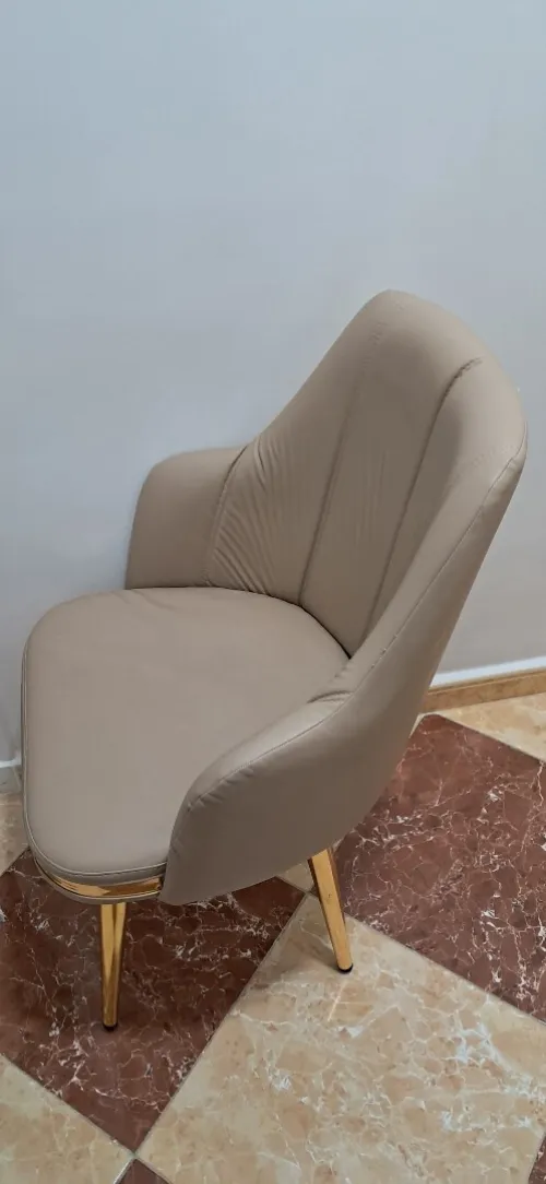 Chaise de coiffeuse