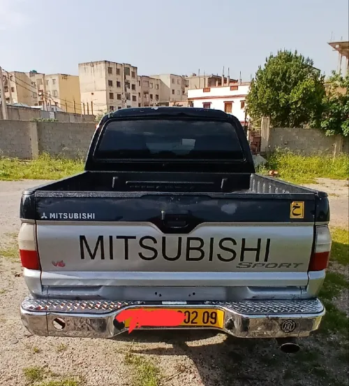 Mitsubishi L200 v6 2002 Sport