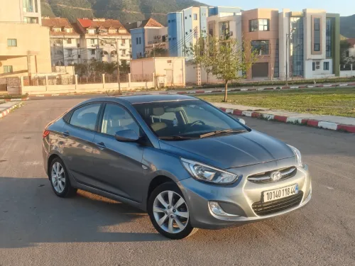Hyundai Accent RB  4 portes 2018 Accent RB  4 portes