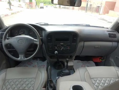 Toyota Land Cruiser 2001 Land Cruiser