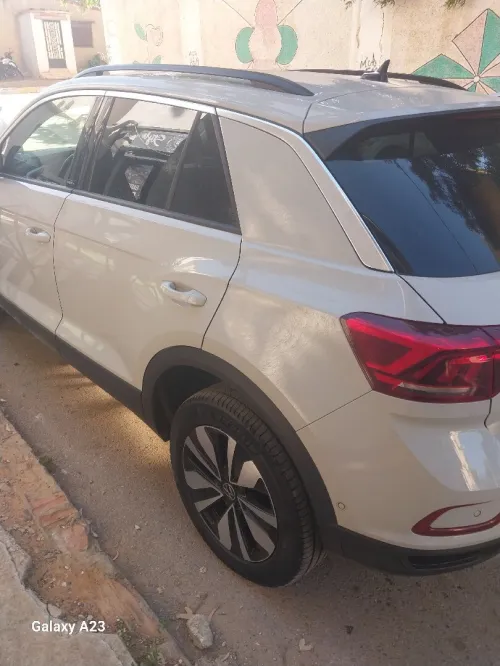 Volkswagen T-Roc 2023 Move