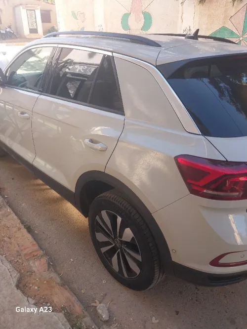 Volkswagen T-Roc 2023 Move