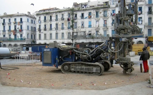 tirant d'ancrage et paroi clouée 