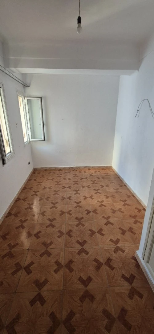 Location Appartement F4 Blida Blida