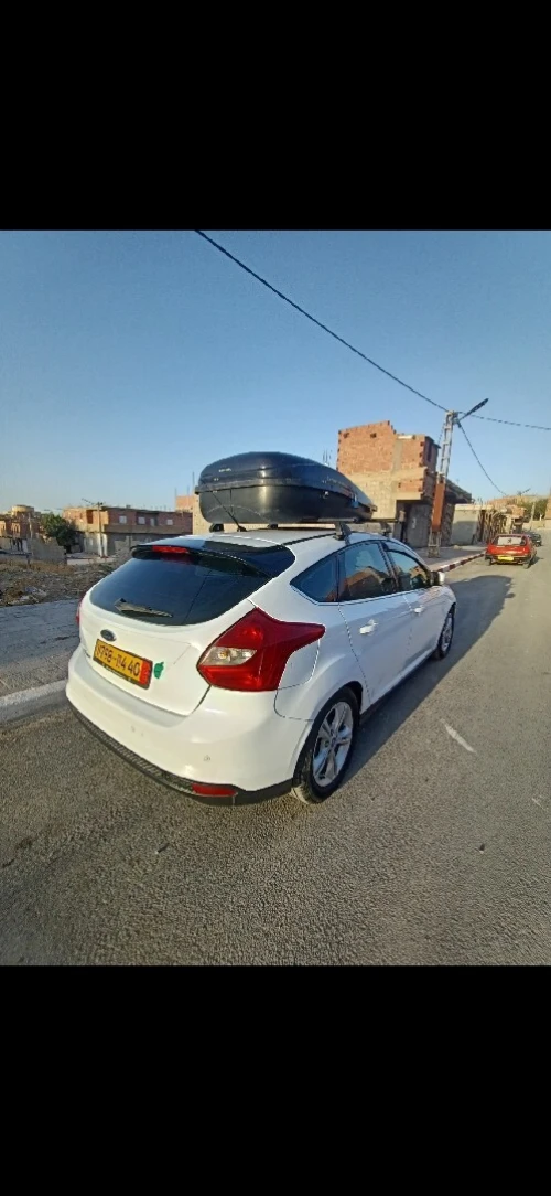 Ford Focus 5 portes 2014 Trend Sport