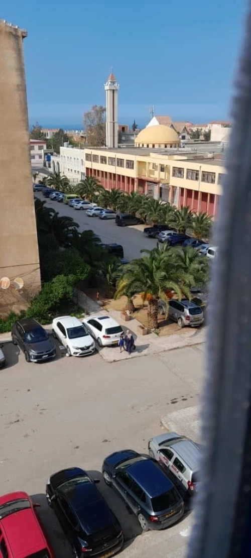 Location Appartement F4 Tipaza Kolea