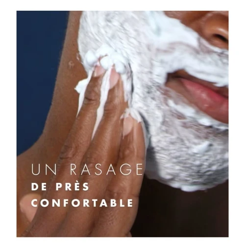 Gillette Pro Gel de Rasage Pour Homme, Rafraîchit La Peau et Hydrate  Les Poils du Visage, Produit Original, 200 ML