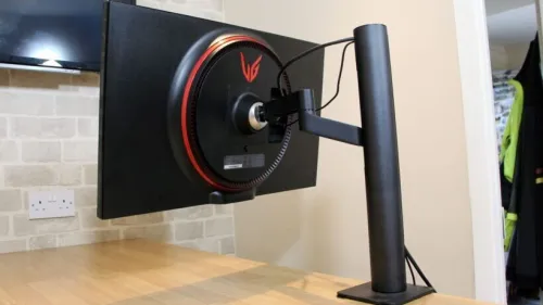 écran LG 27GN880-B 2K Nano IPS
