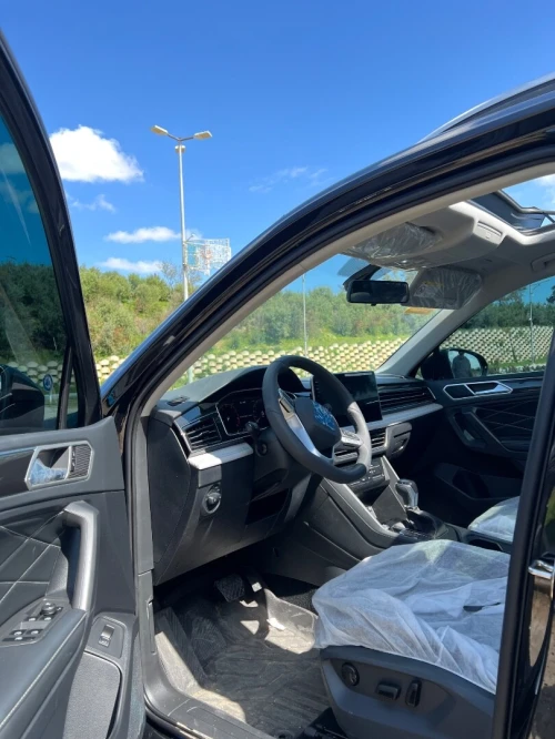 Volkswagen Tiguan 2025 L