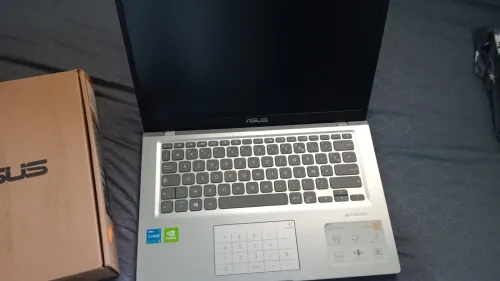 Asus vivobook X415EP