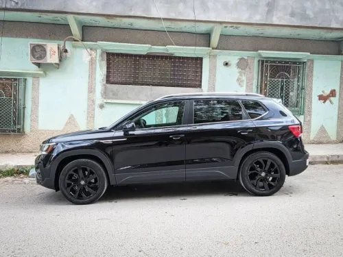 Volkswagen Taos 2022 Se 4montion