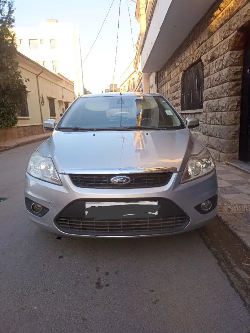 Ford Focus 5 portes 2011 Focus 5 portes