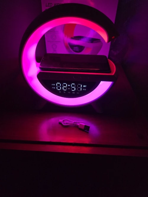 Enceinte G-Smart 4-en-1 : Chargeur Induction + Lampe LED + Réveil