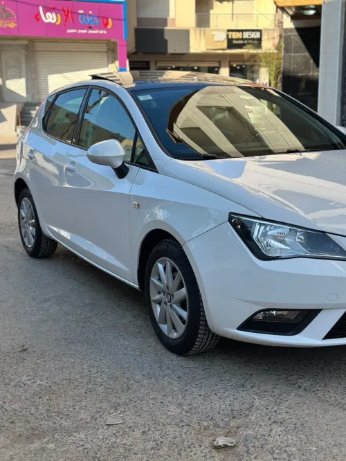 Seat Ibiza 2015 Fully +Toit ouvrant