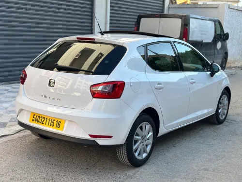 Seat Ibiza 2015 Fully +Toit ouvrant