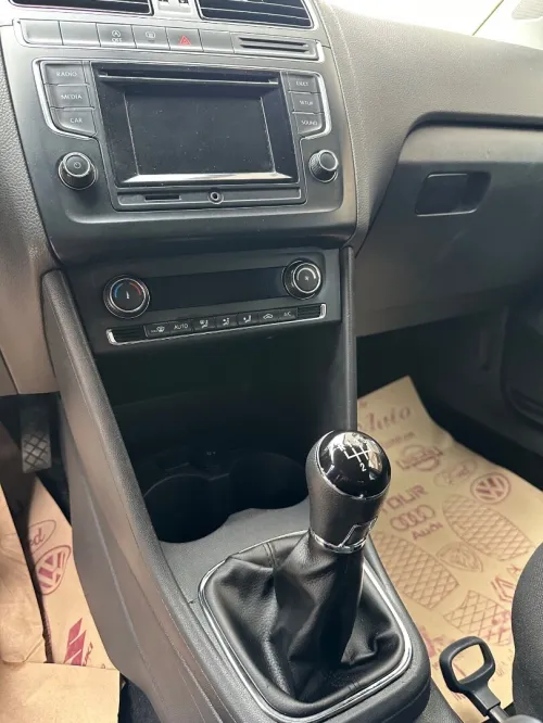 Volkswagen Polo 2017 Confortline