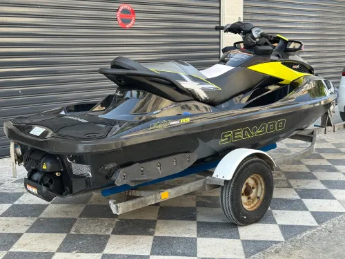 Jet ski seadoo rxt x rs 260