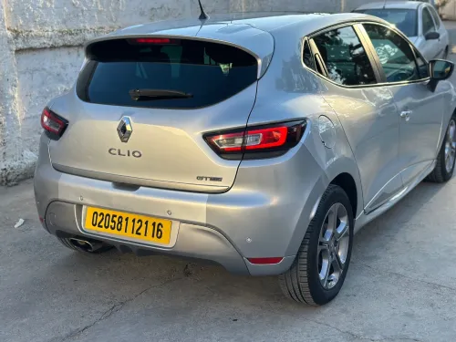 Renault Clio 4 2021 GT Line +