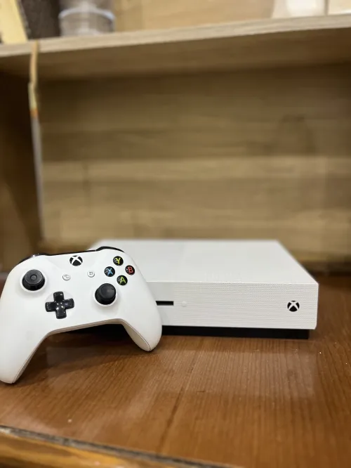 Xbox One S 1tb