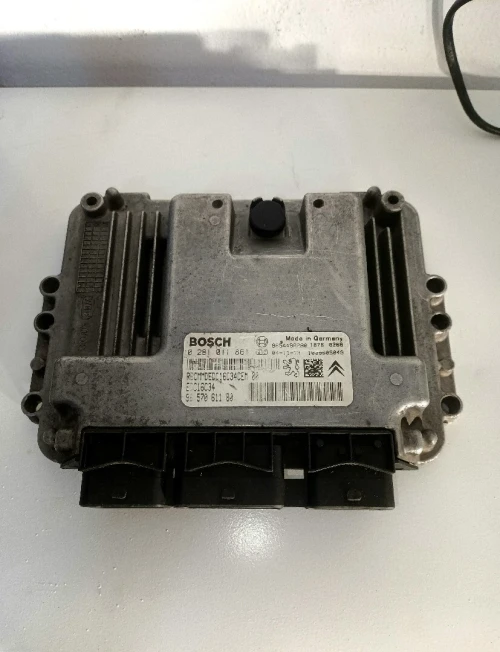 engine control 1.6HDI diesel , Citroën , Peugeot  / 307 / 308 / 207 / C4  Model : Bosch EDC16C34