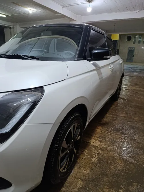 Suzuki Swift 2025 2 tone