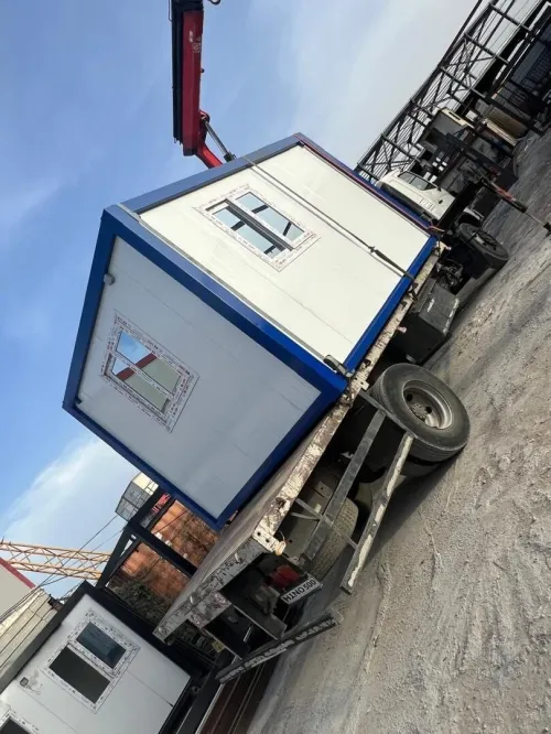 Poste de garde 3/4 avec 4 fenêtres et WC anglais