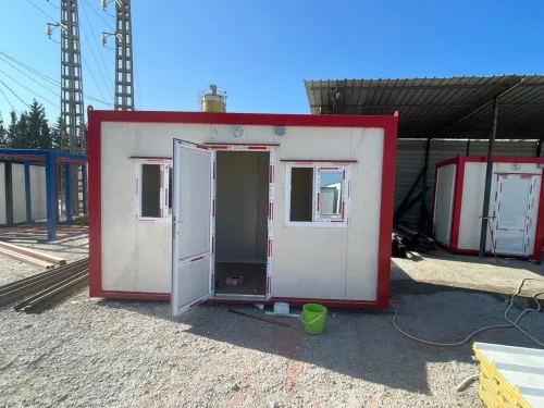 Chalet Poste de garde chambre de 2x4 1p 2f
