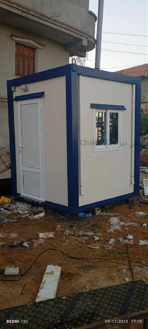 Chalet Poste garde 2x2x2.5