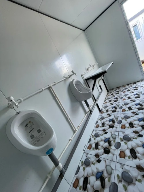 Cabine sanitaires murale et turque
