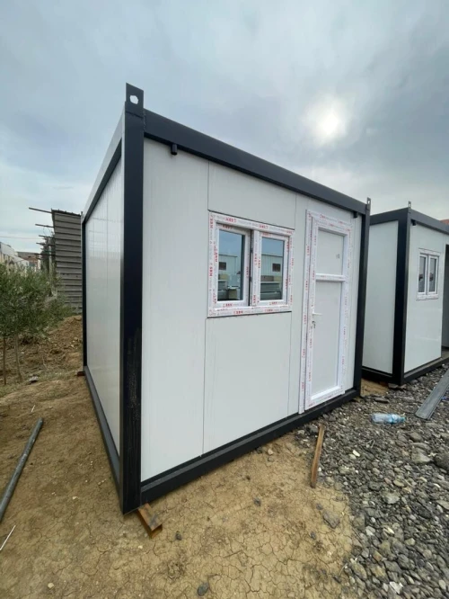 cabine saharienne de  ( une chambre 3/3 poste de garde)