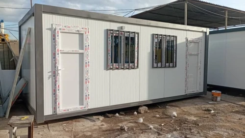 Chalet Cabine saharienne 3x6 ( 02 chambres séparés) avec barreaudage