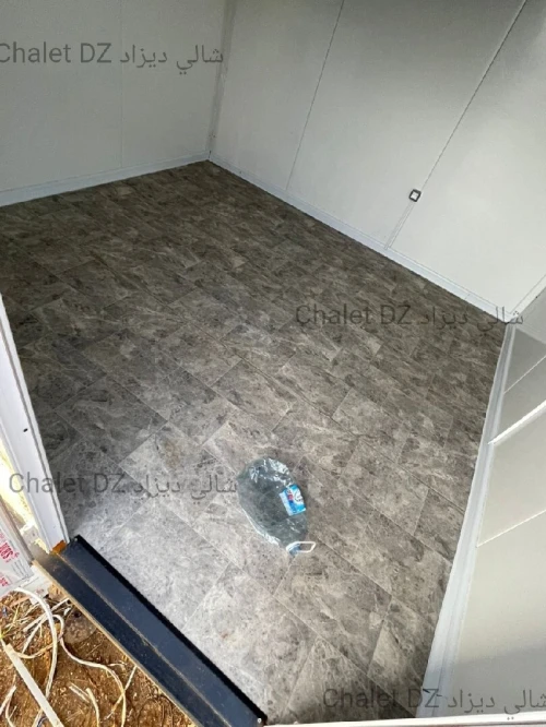 Cabine préfabriqués 3x6 fenêtres avec rideaux