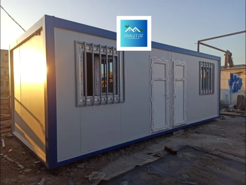 Chalet Cabine préfabriqués 3X7 avec barreaudage
