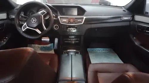 Mercedes Classe E 2012 AVANTGARDE Pack AMG