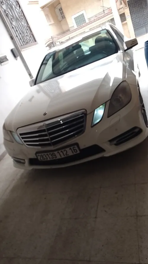 Mercedes Classe E 2012 AVANTGARDE Pack AMG