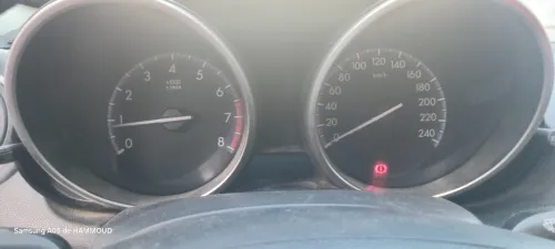 Mazda 3 3 box 2015 