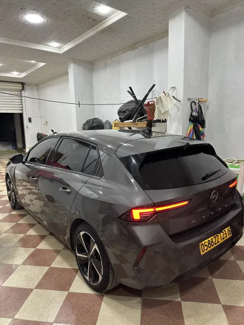 Opel Astra 2023 