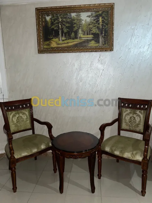 Chaise tête à tête en bois + table basse
