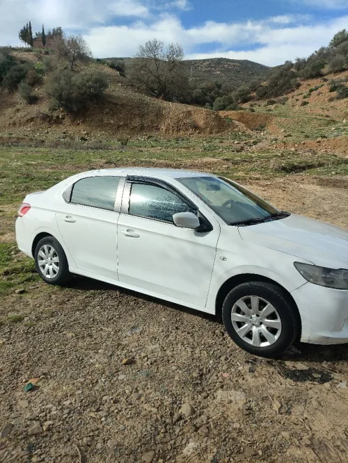 Peugeot 301 2013 Active