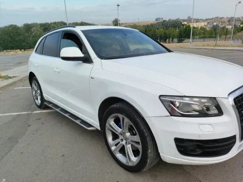 Audi Q5 2010 S Line Pack Tech