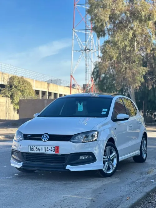Volkswagen Polo 2014 ارلاين