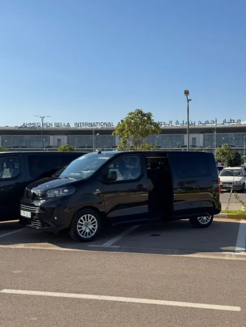 Transport privé Oran - Aéroport, Hôtels, Wilayas - Chauffeur professionnel