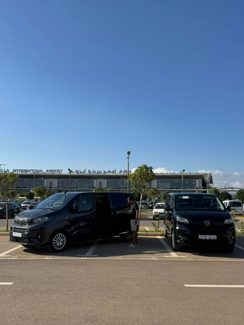 Transport privé Oran - Aéroport, Hôtels, Wilayas - Chauffeur professionnel