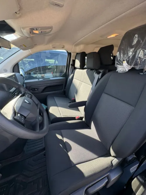 Transport privé Oran - Aéroport, Hôtels, Wilayas - Chauffeur professionnel