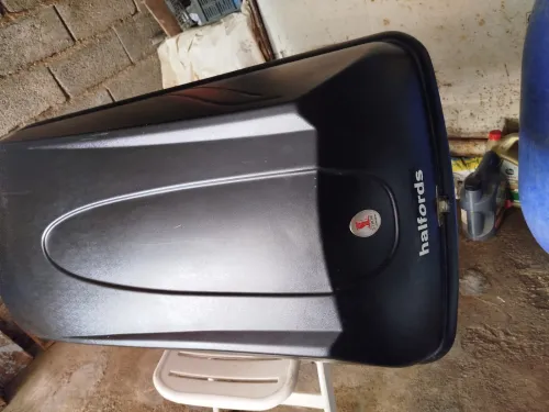 Porte bagage avec ses barres de toit